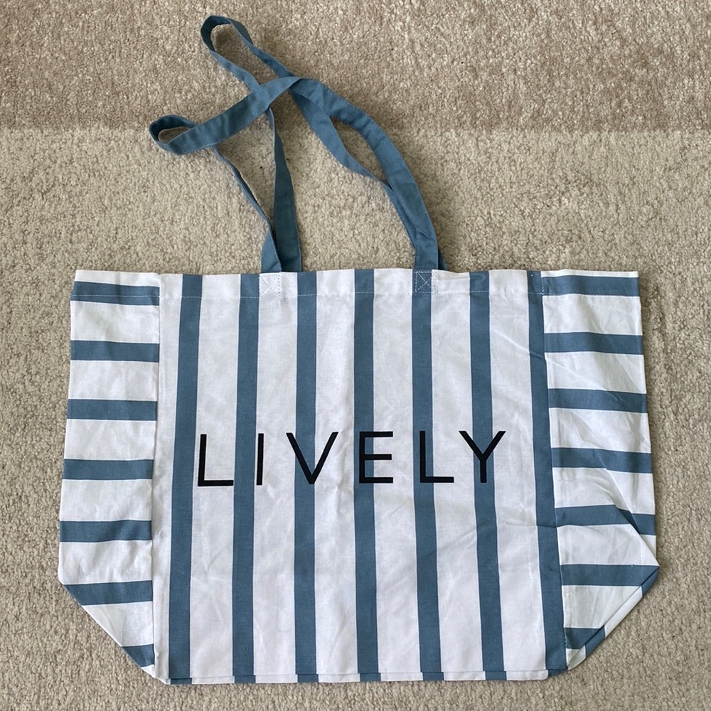 Lively tote bag, NWOT.